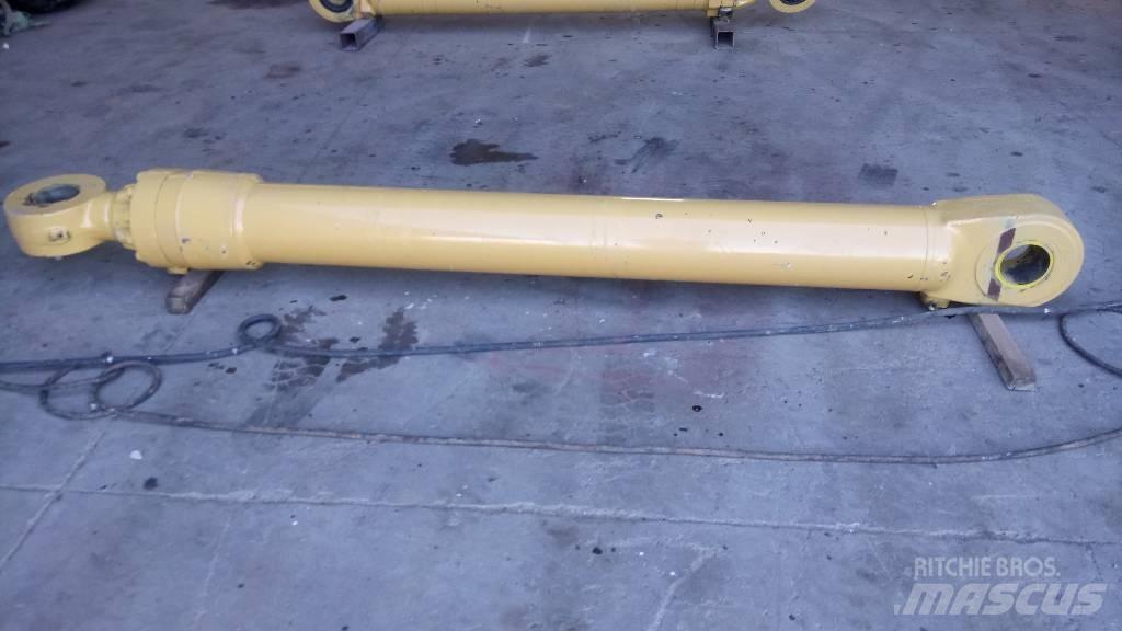 CAT 375 Componenti idrauliche