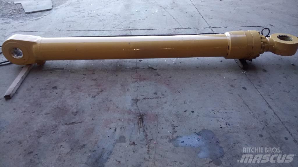 CAT 375 Componenti idrauliche
