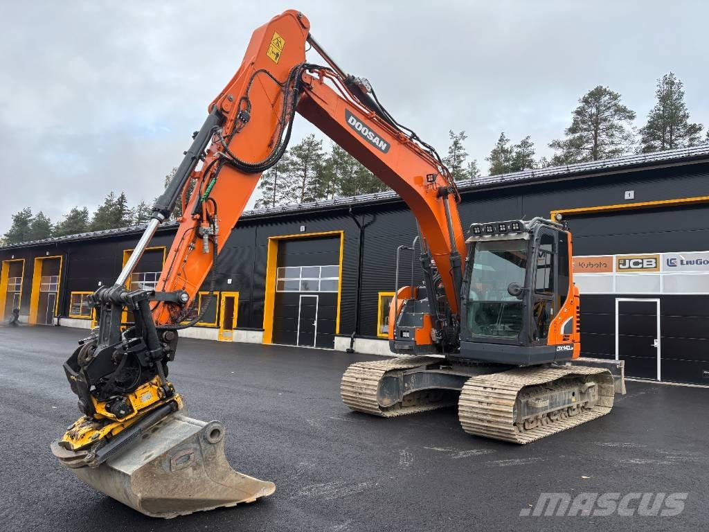 Doosan DX 140 LCR Escavatori cingolati
