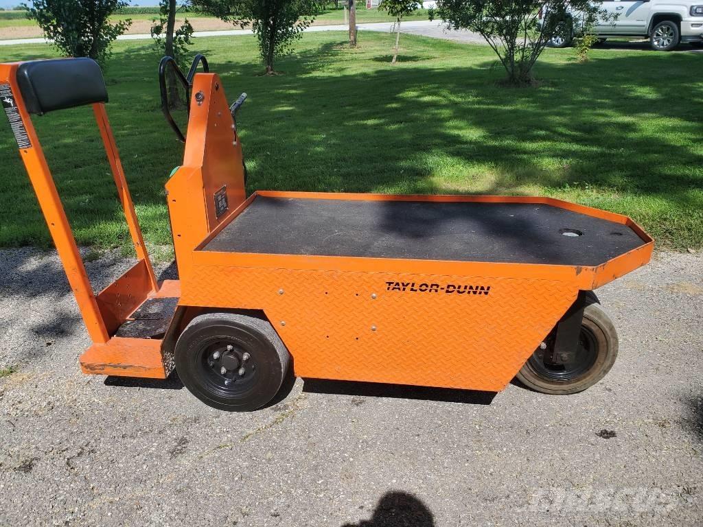 Taylor-Dunn SC100 Motrice