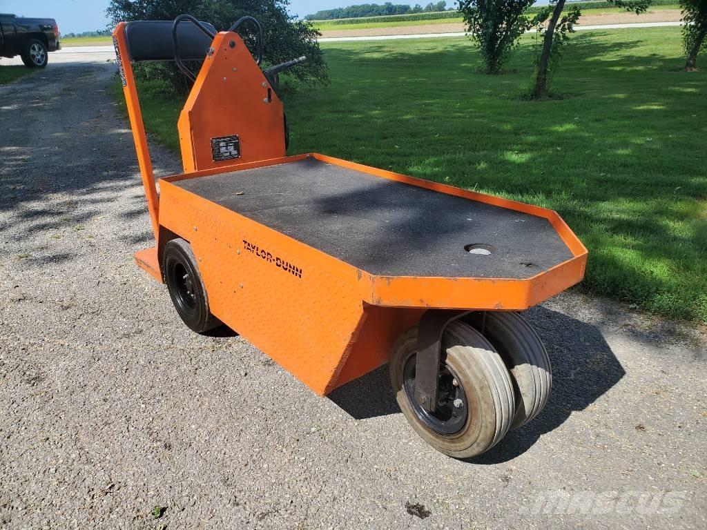 Taylor-Dunn SC100 Motrice