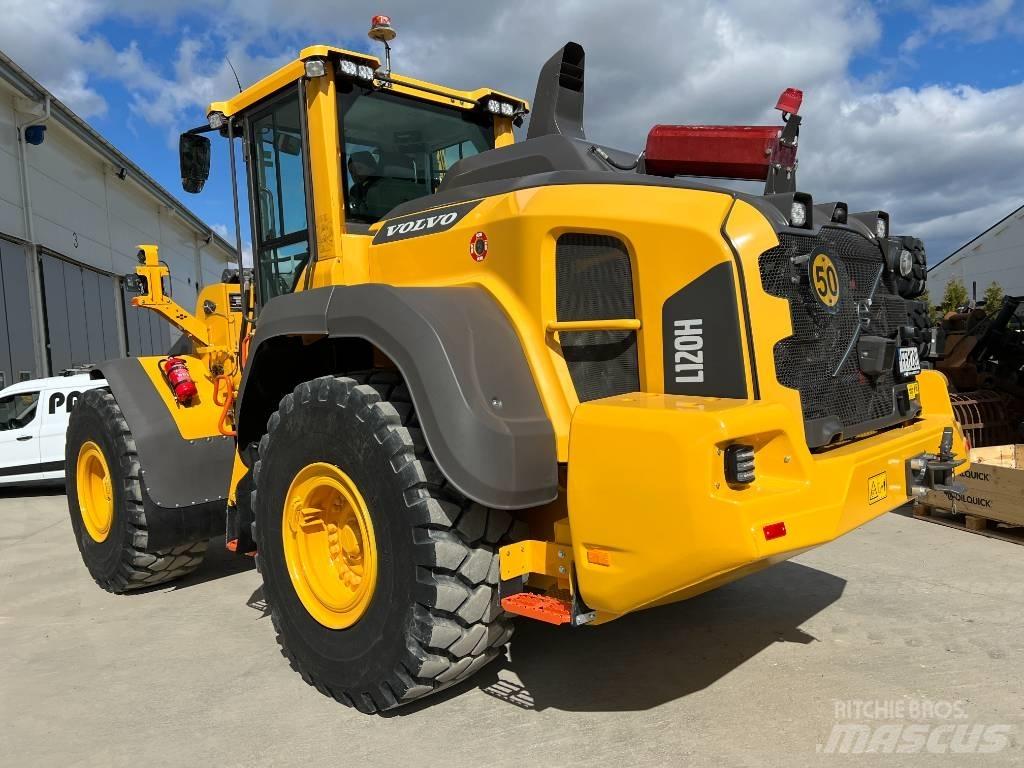 Volvo L 120 H Pale gommate