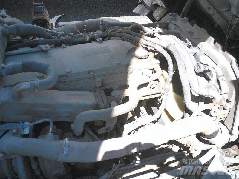 Isuzu NPR Furgone chiuso