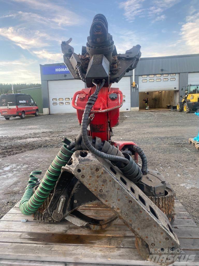 Komatsu S132 Decespugliatrici e trinciatrici idrauliche