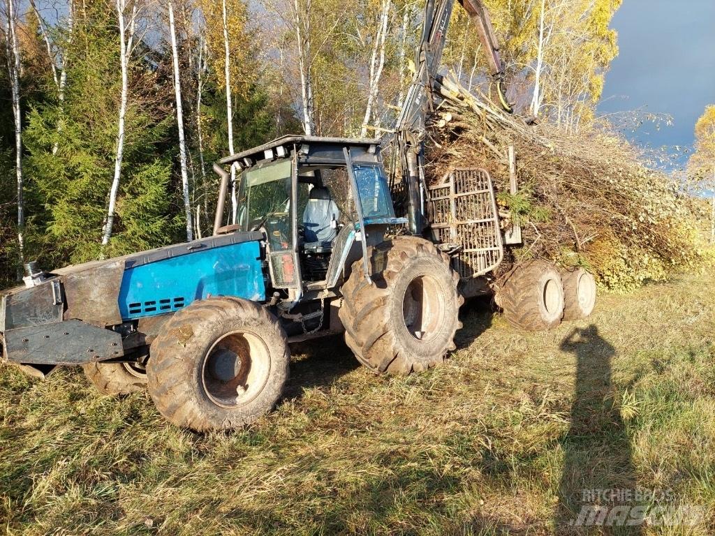 Valtra 8400 Altri mezzi forestali