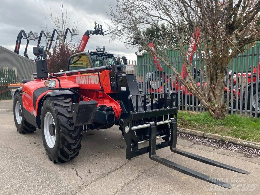 Manitou MT1033 Easy Sollevatori telescopici