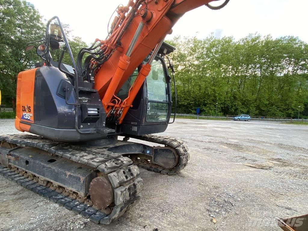 Hitachi ZX 135 US-6 Escavatori cingolati