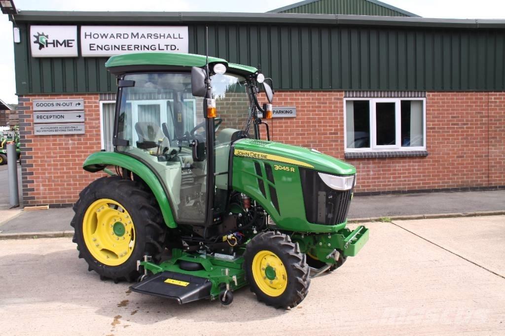 John Deere 3045 R Trattori