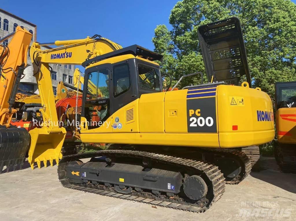 Komatsu PC200 Escavatori cingolati