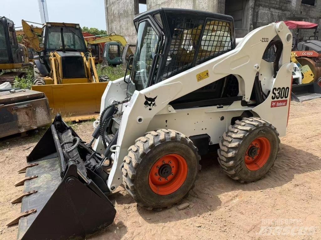 Bobcat S 300 Mini Pale Gommate