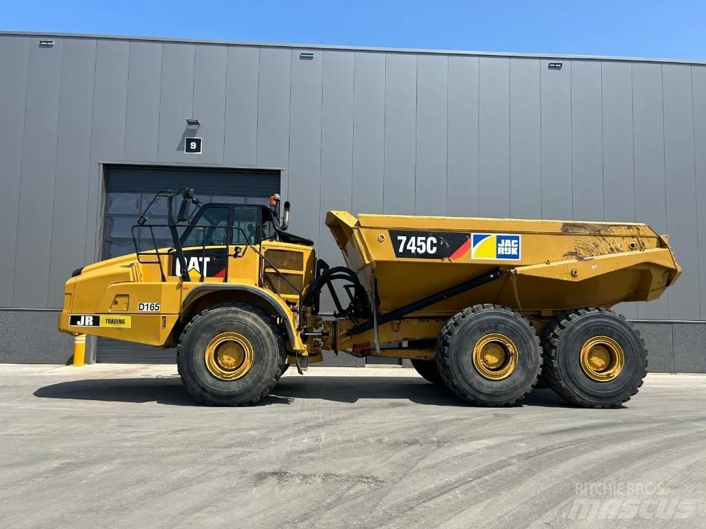 CAT 745 C Dumpers articolati