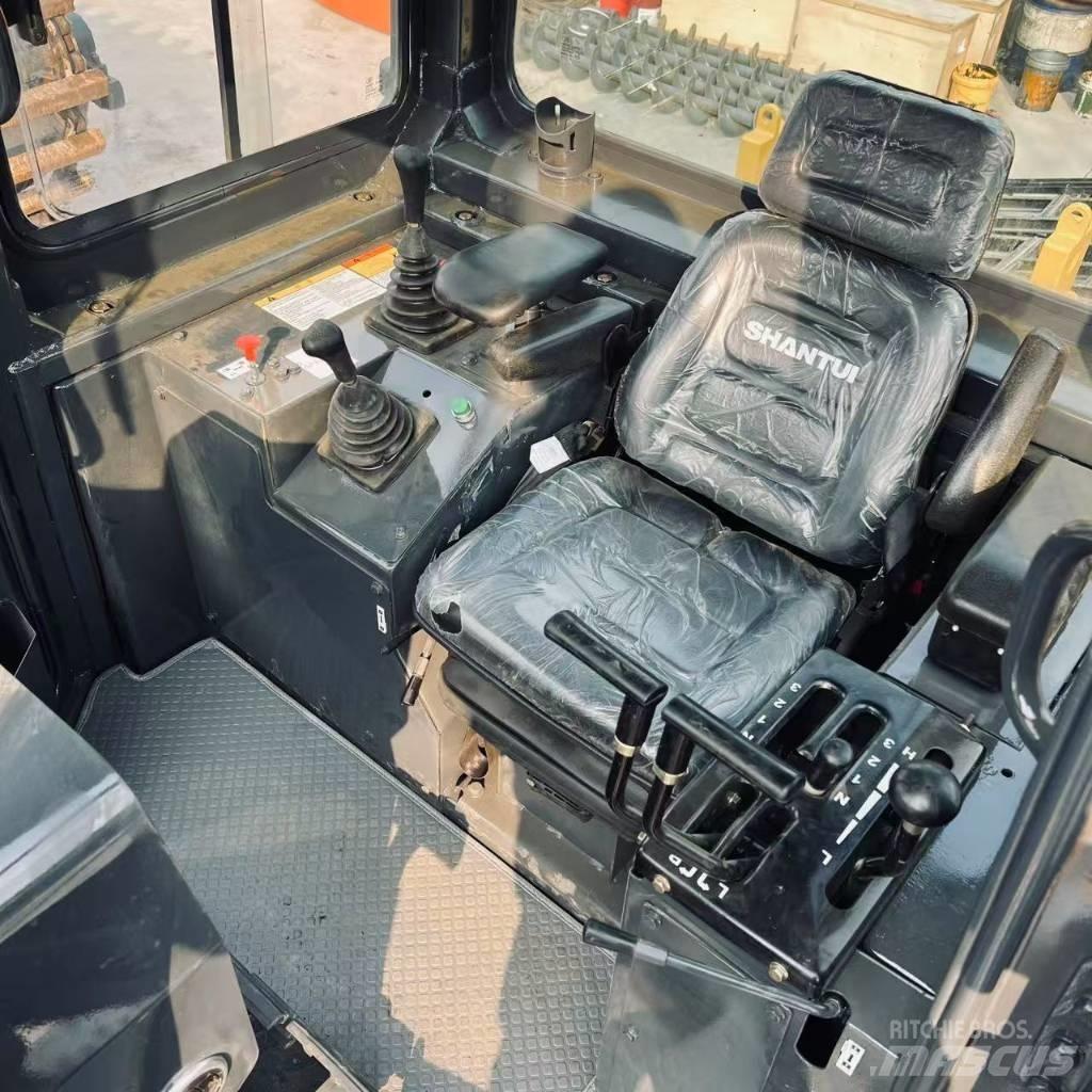 Shantui SD 22 Dozer cingolati