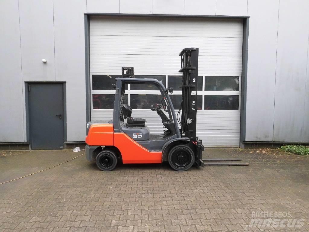 Toyota 02-8 FD 30 Carrelli elevatori diesel
