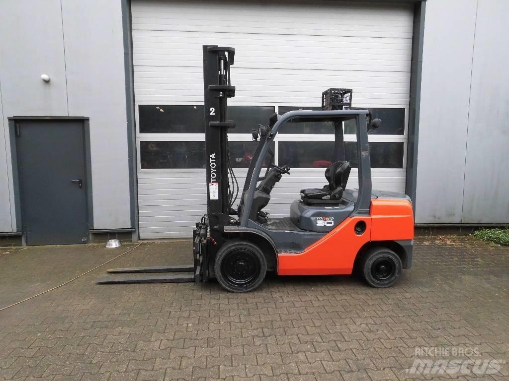 Toyota 02-8 FD 30 Carrelli elevatori diesel
