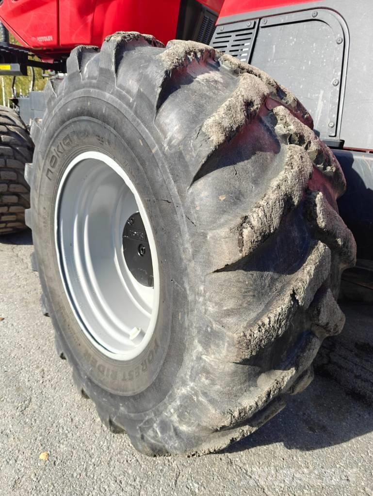 Komatsu 951 Abbattitrici, Disboscatrici