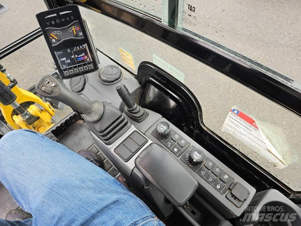 CAT 301.8 Miniescavatori