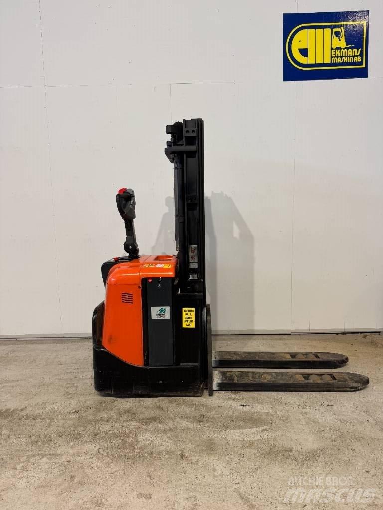 BT truck SPE 125 Transpallet uomo a terra