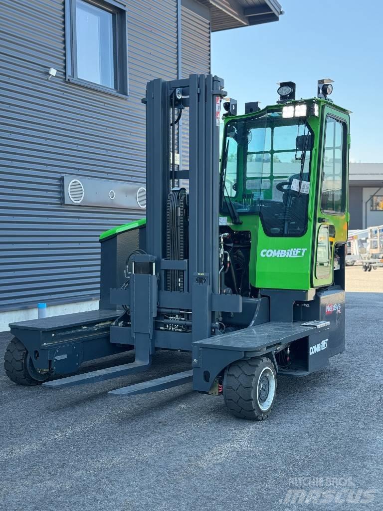 Combilift C 4000 ET Carrello elevatore retrattile a 4 vie