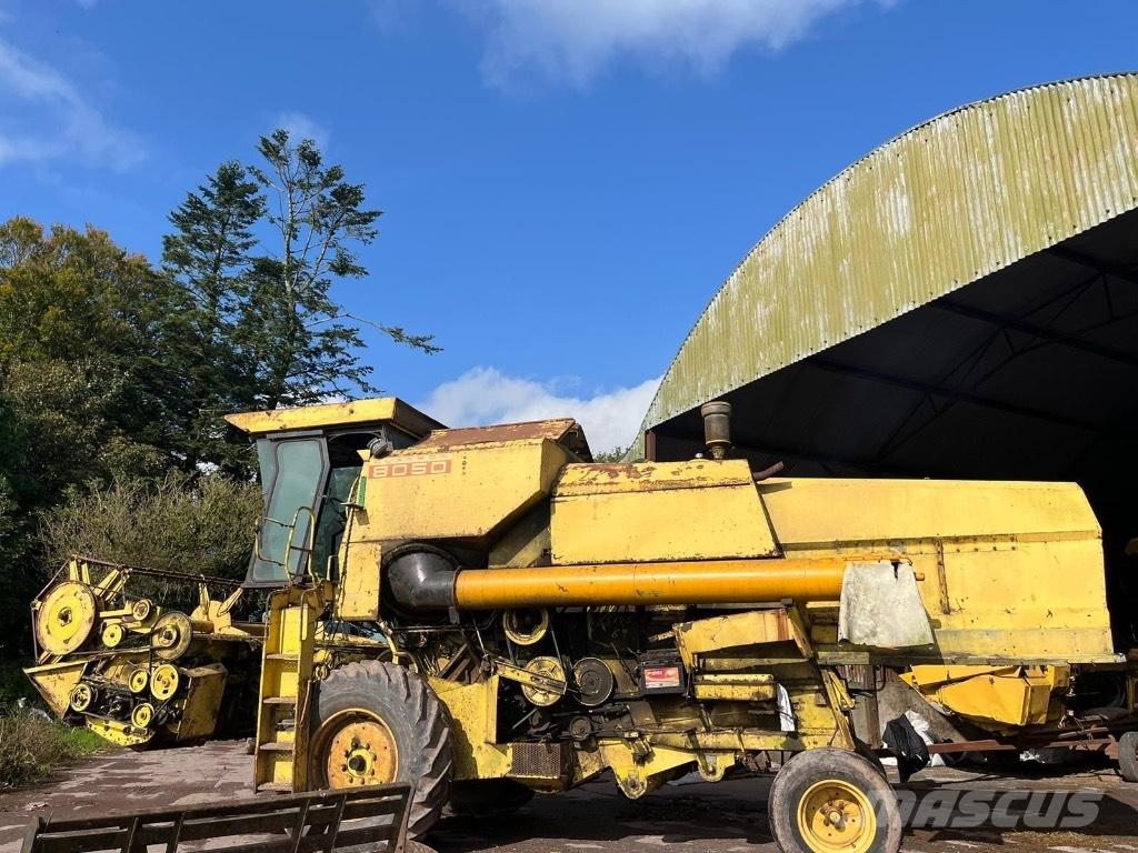 New Holland 8050 Mietitrebbiatrici