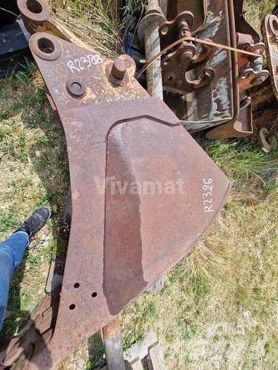 CASE 988 Benne