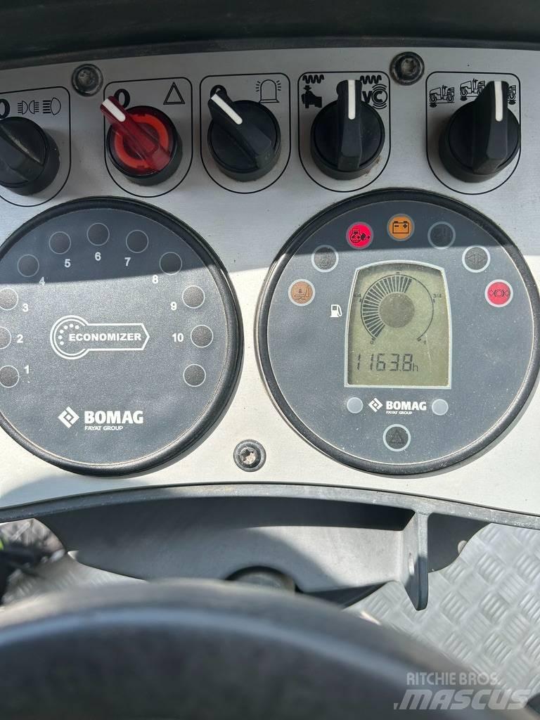 Bomag BW 120 AD-5 Rulli a doppio tamburo
