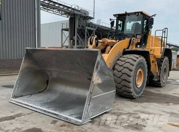 Hyundai HL 980 Pale gommate