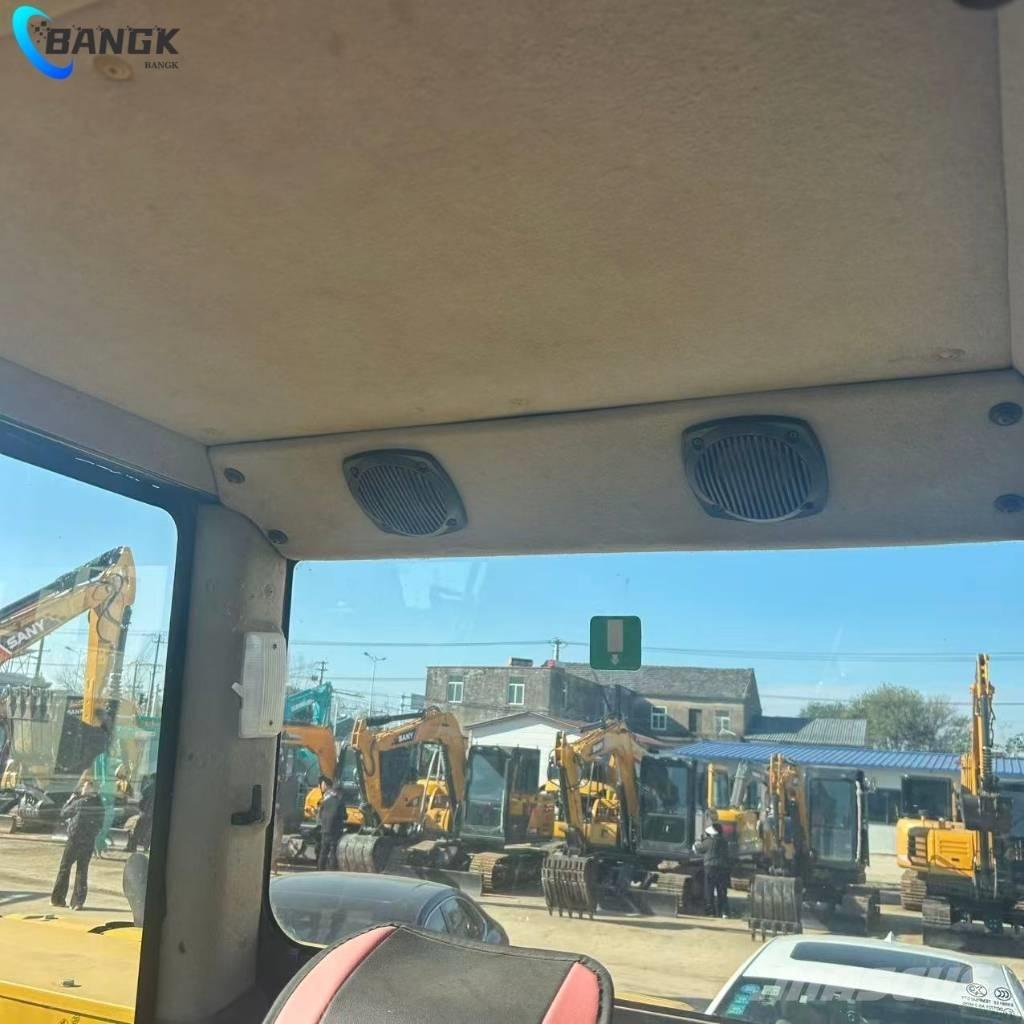 Komatsu PC 70-8 Escavatori cingolati