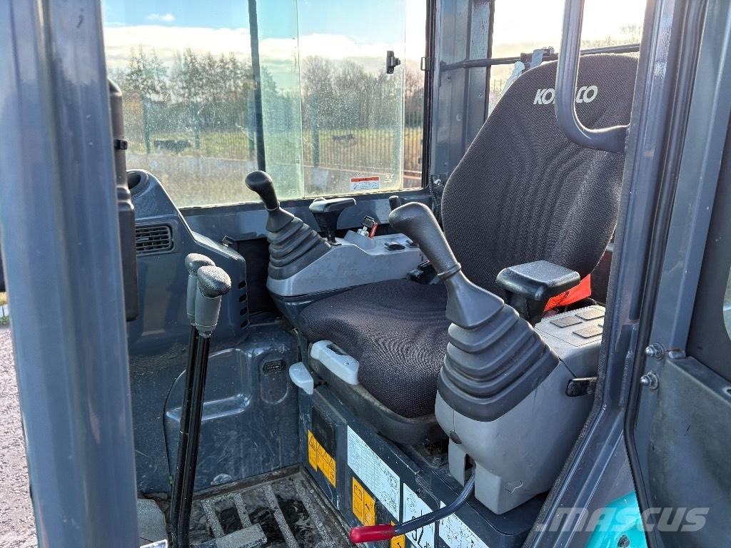 Kobelco SK 17 SR Miniescavatori