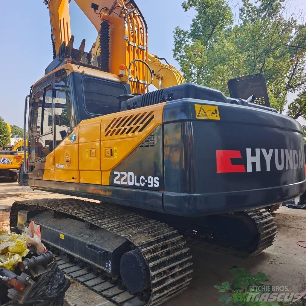Hyundai 220lc-9s Escavatori cingolati