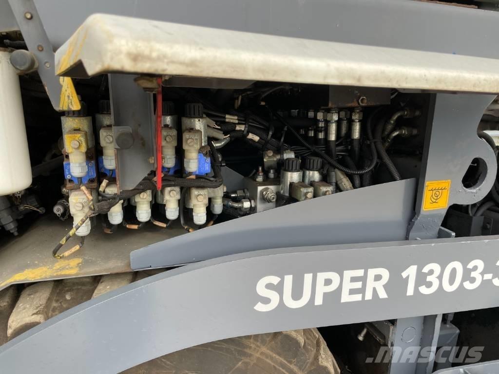 Vögele SUPER 1303-3I Finitrici