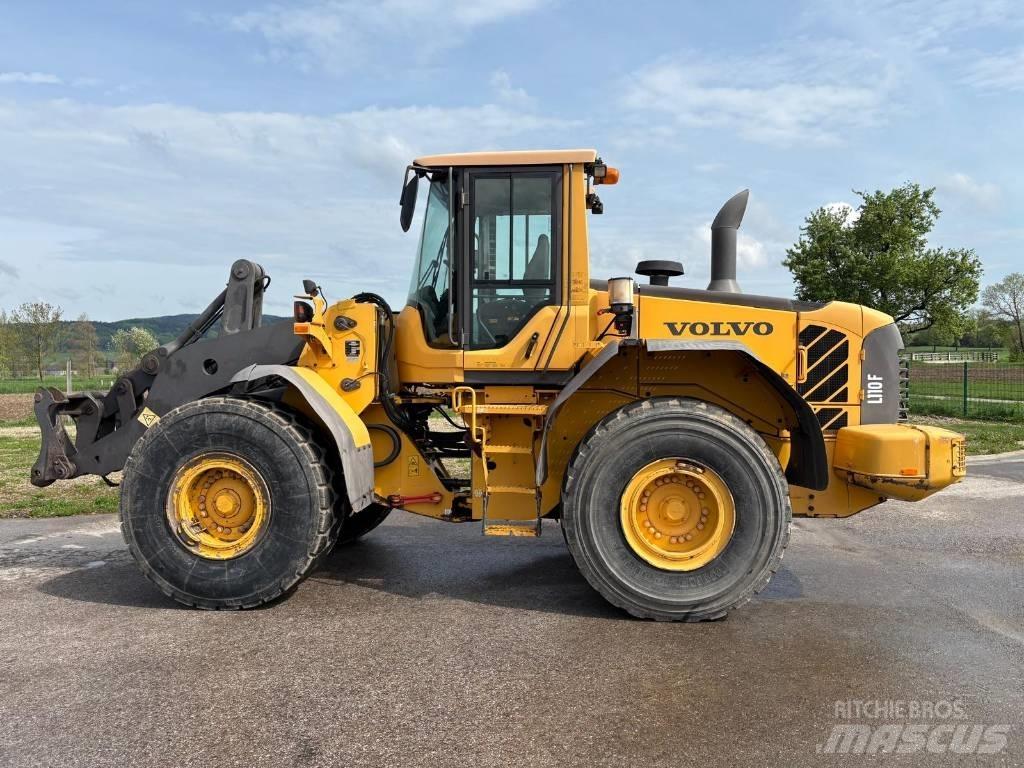 Volvo L 110 F Pale gommate