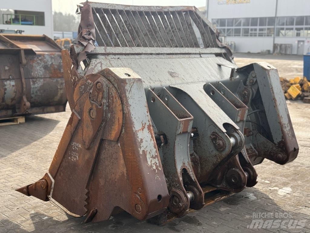 Liebherr LR 634 Benne