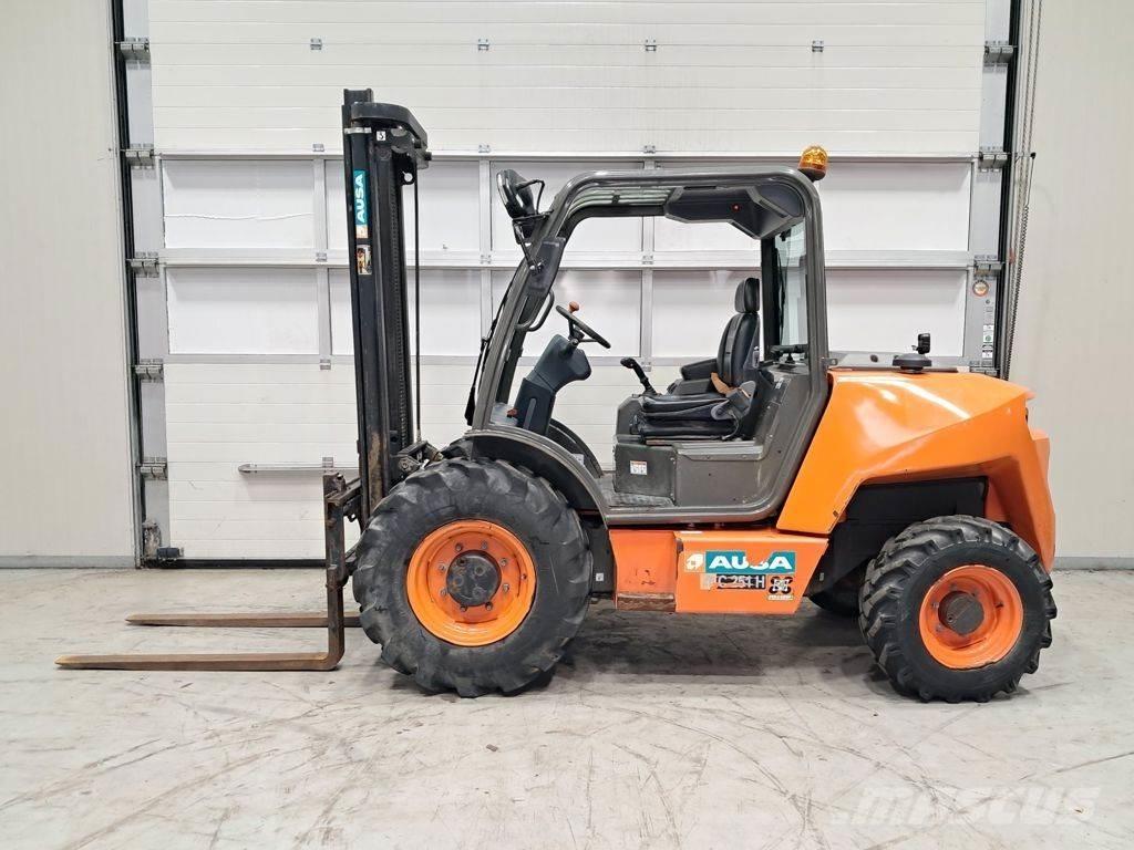 Ausa C251 HX4 Elevatore per esterni
