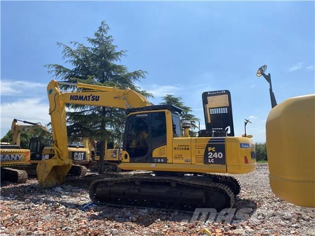 Komatsu PC 240-8 Escavatori cingolati