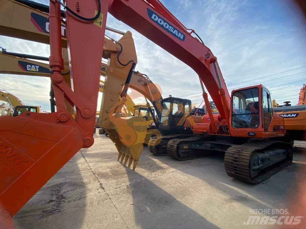 Doosan 300LC-7 Escavatori cingolati