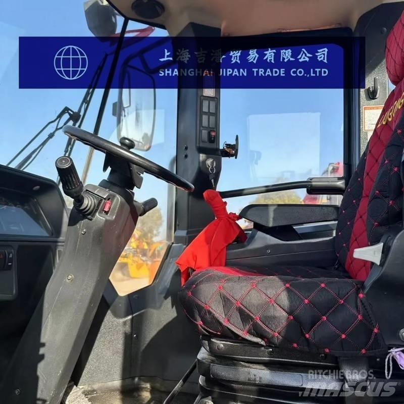 LiuGong CLG 870 H Pale gommate