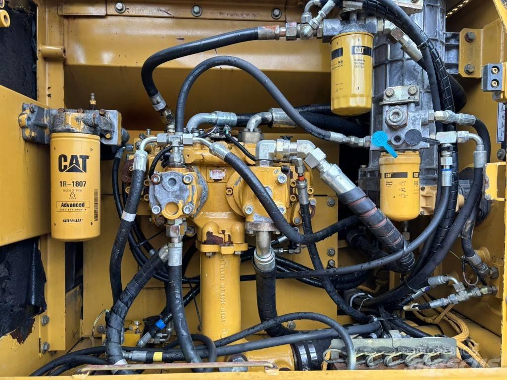 CAT 325 CL Escavatori cingolati