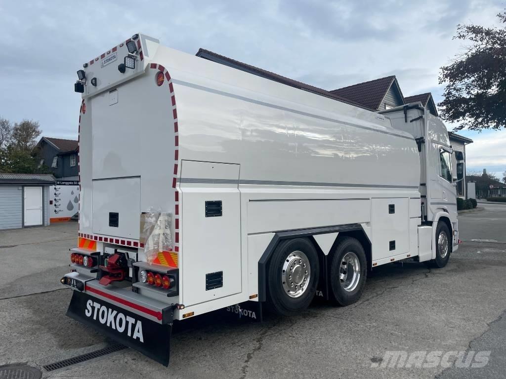 STOKOTA tankbil Cisterna