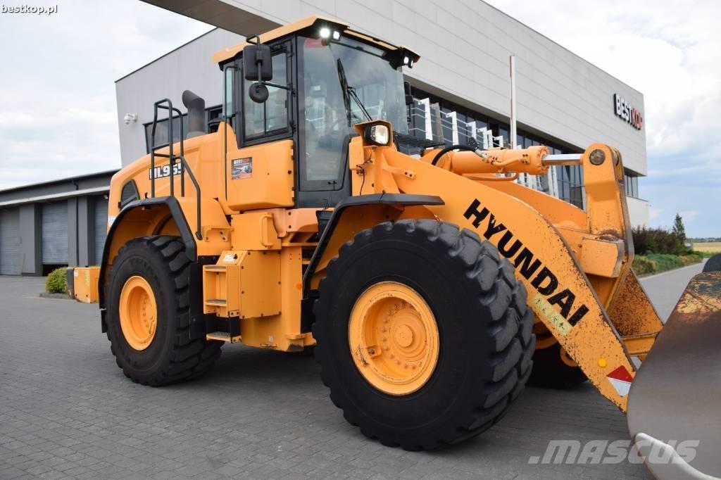 Hyundai HL 965 Pale gommate
