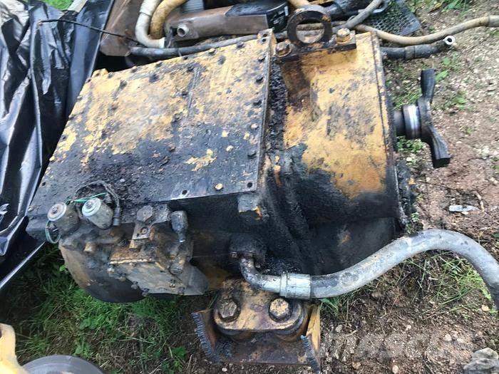 CAT 763 Trasmissione