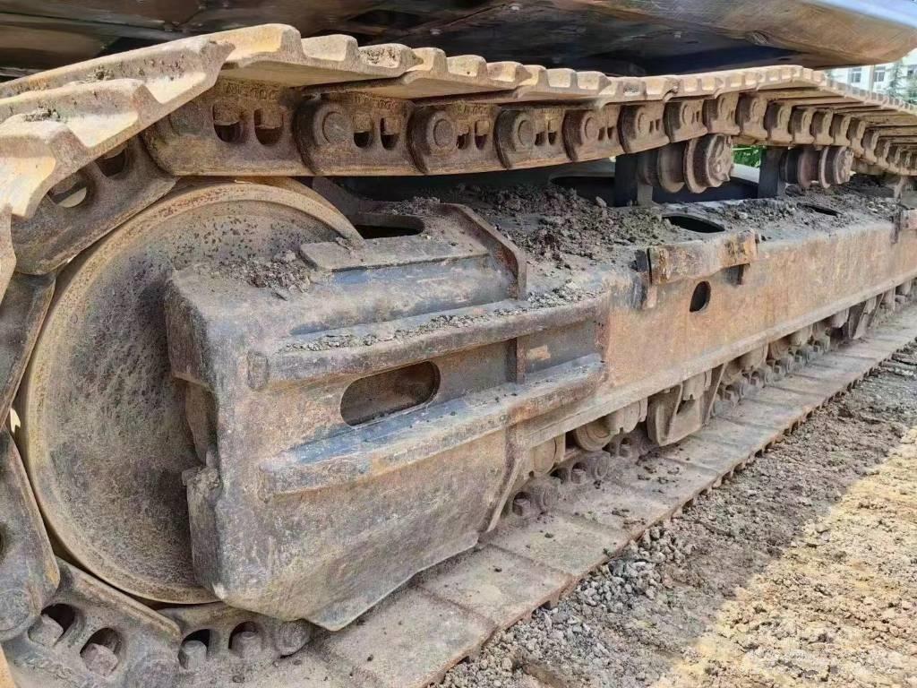 Doosan DX 300 Escavatori cingolati