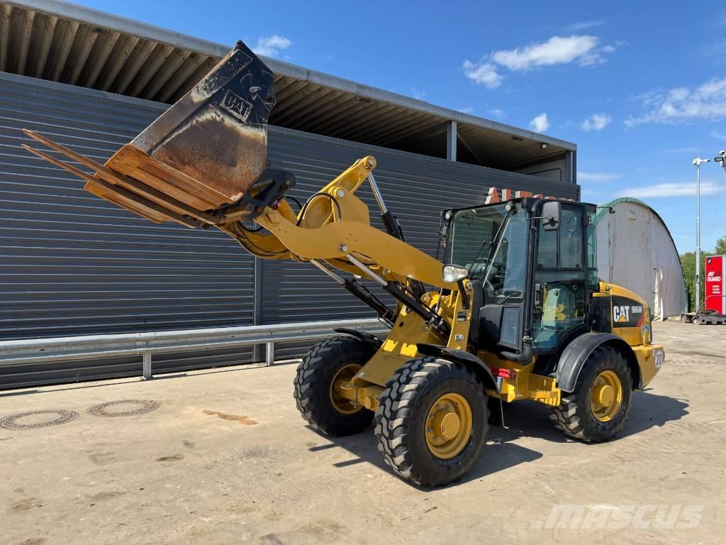 CAT 906M Pale gommate