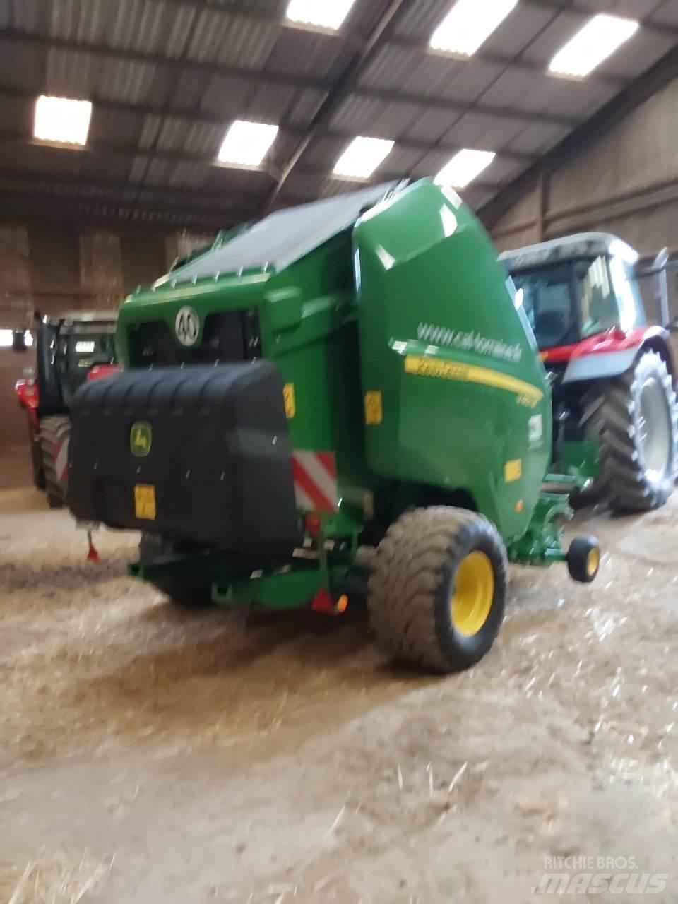 John Deere V 451 M Rotopresse
