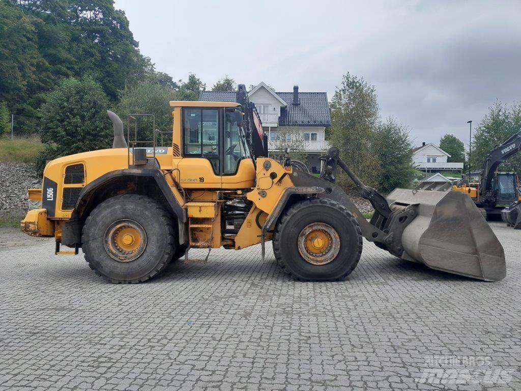 Volvo L 150 G Pale gommate