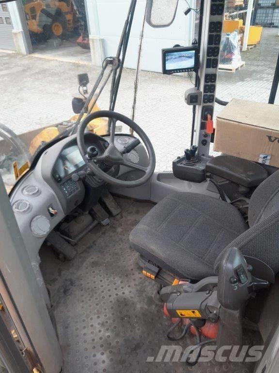 Volvo L 150 G Pale gommate