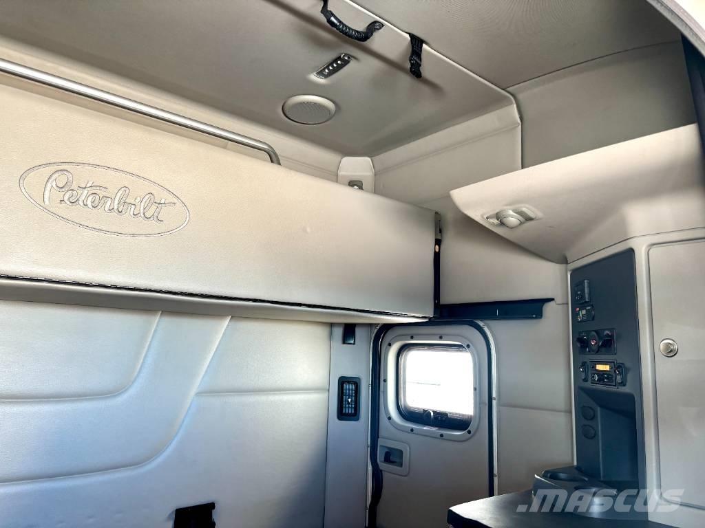 Peterbilt 567 Motrici e Trattori Stradali