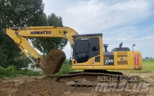 Komatsu PC 220-8 Miniescavatori