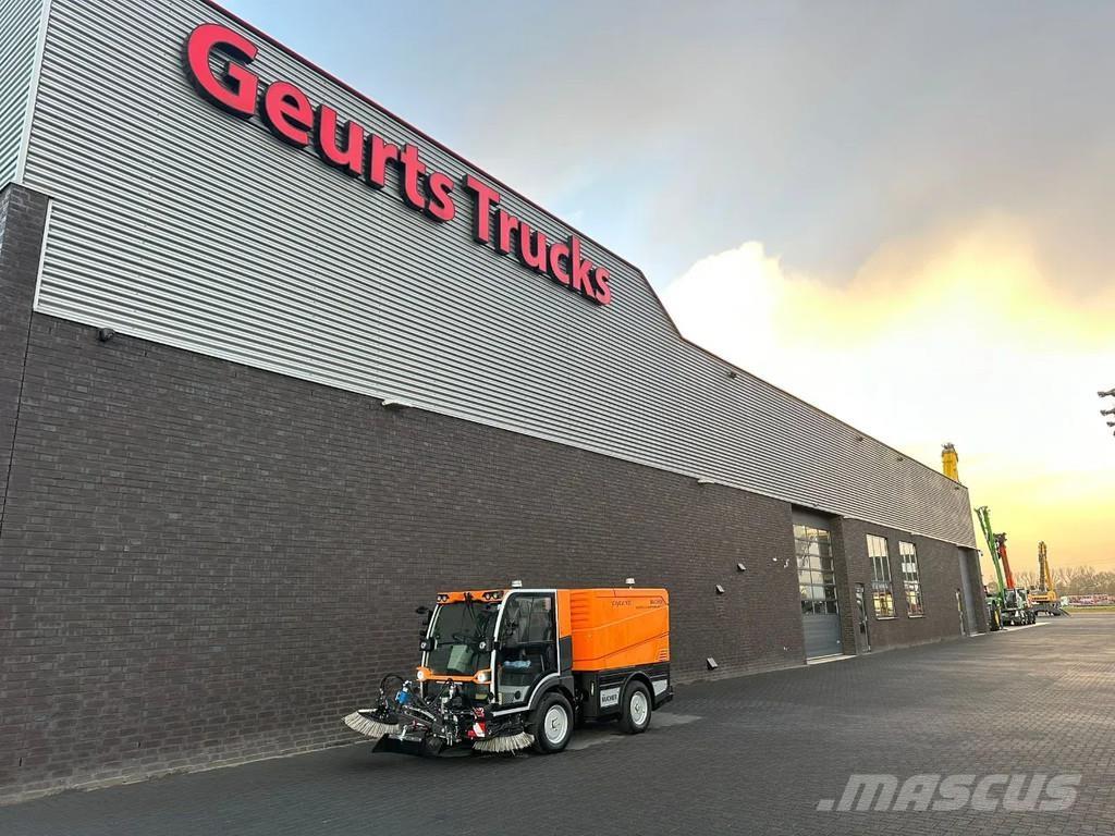 Bucher CITYCAT V20 Autocarro spazzatrice