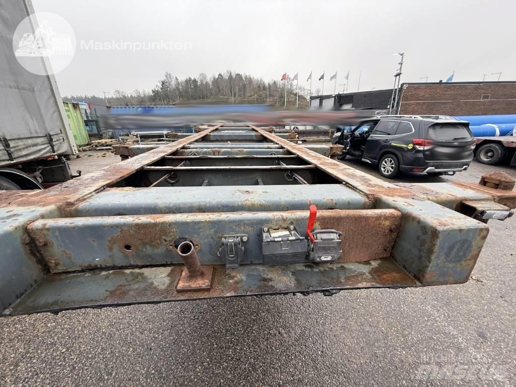 Schweriner CS 40 Semirimorchi portacontainer