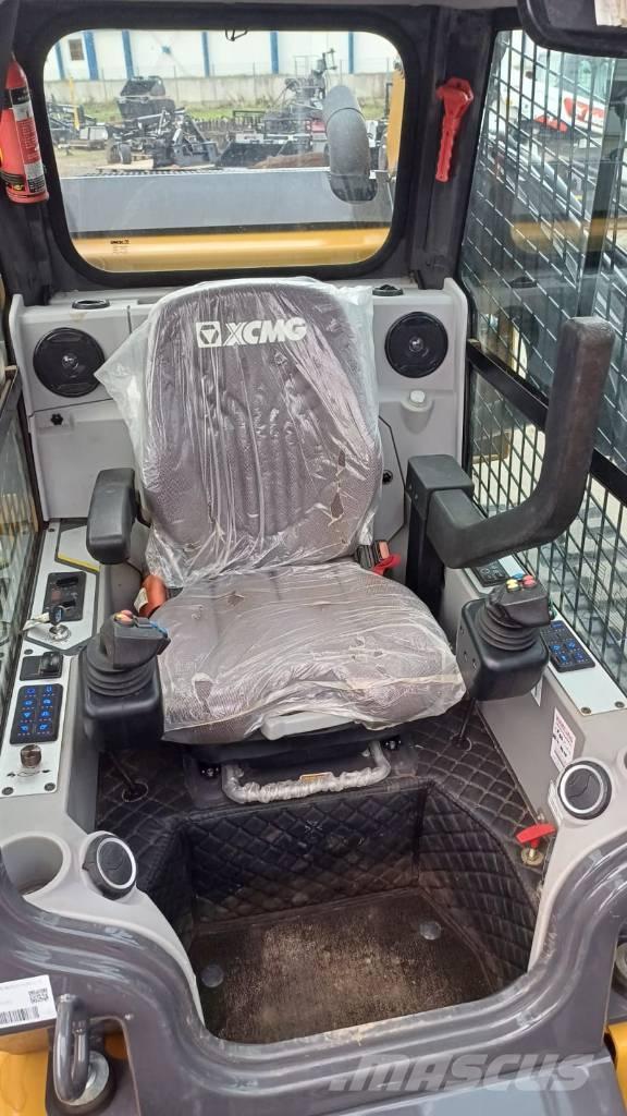 XCMG XC7-TV12 Pale cingolate